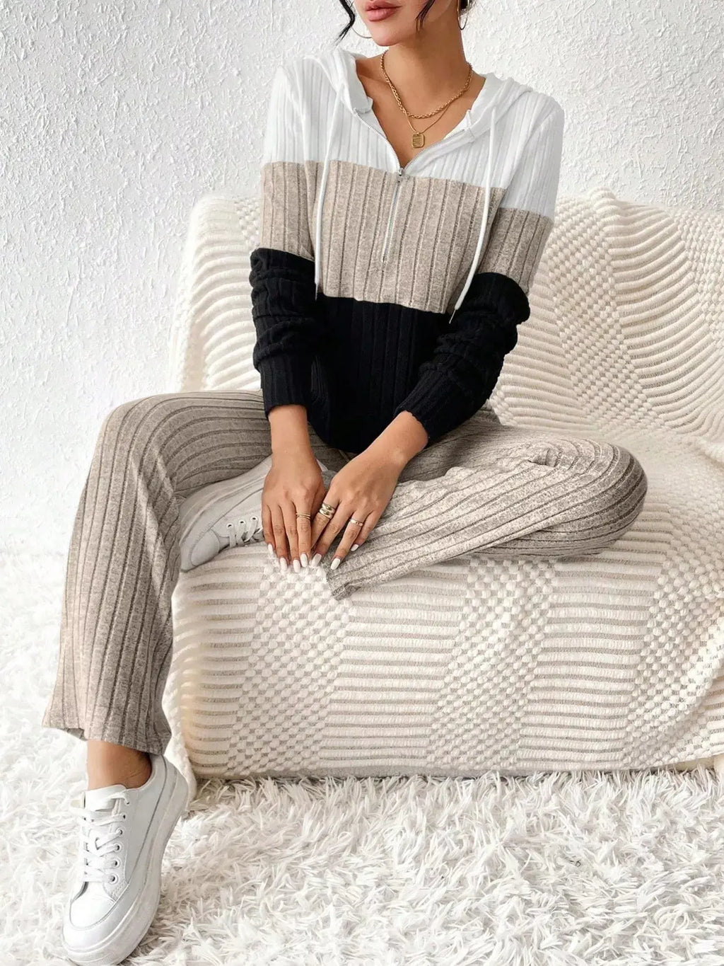 6895225cf6ec409aa6f738dea7a532cd-Max-Origin