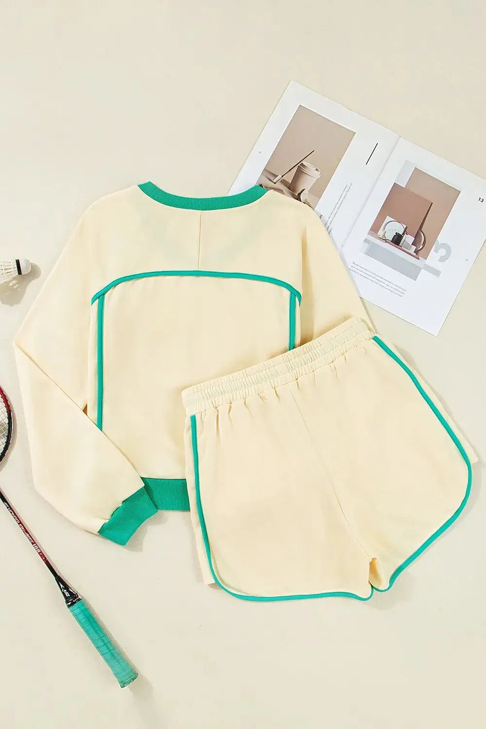 Contrast Round Neck Top and Shorts Set - Charmdeals