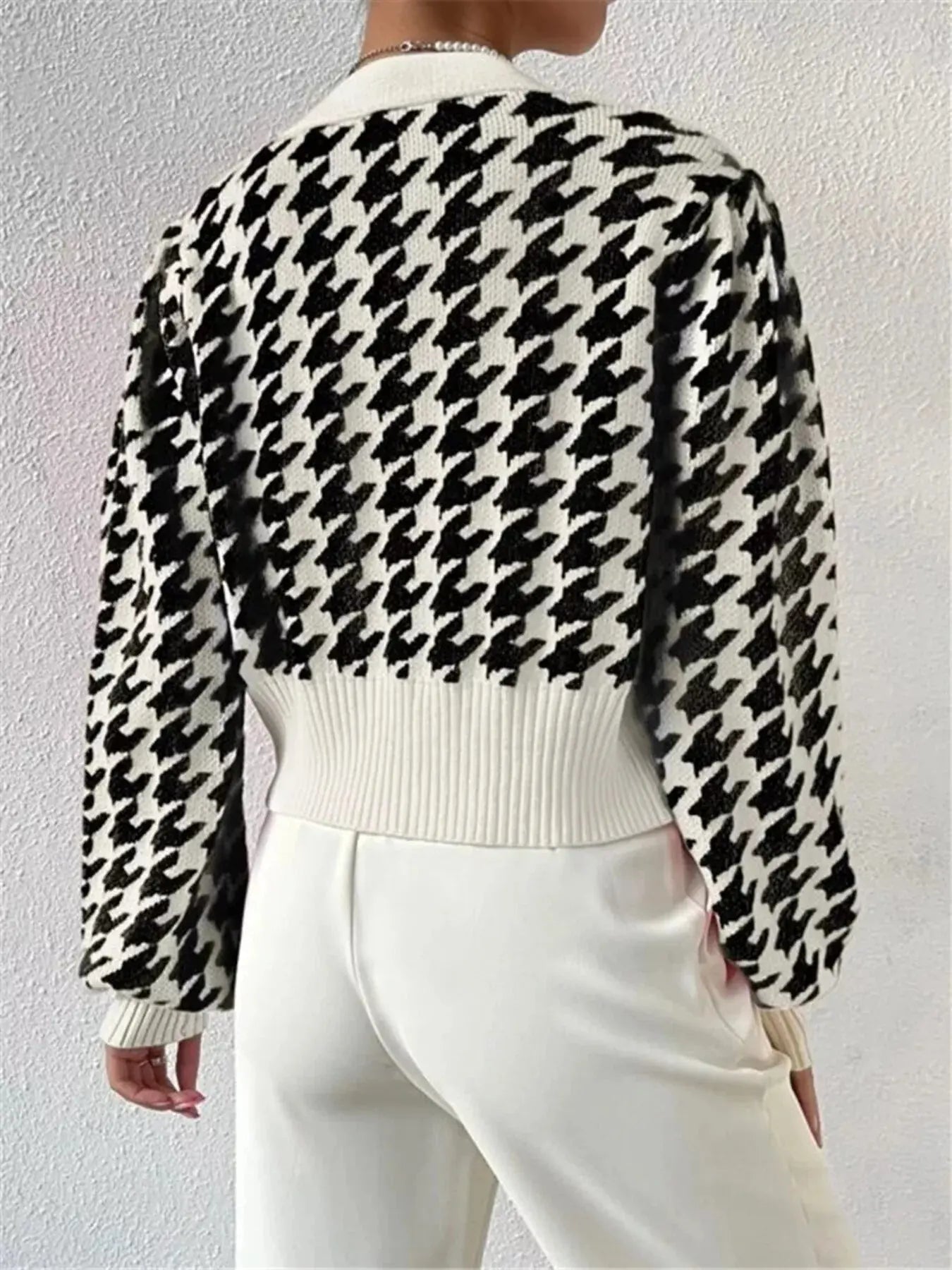 Houndstooth V - Neck Button Up Cardigan - Charmdeals