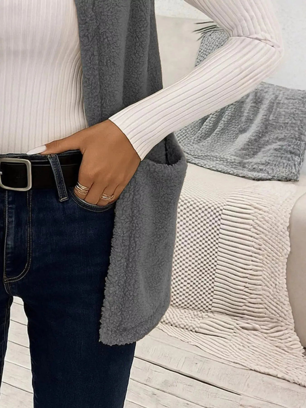 Sleeveless Fuzzy Fleece Vest Coat - Charmdeals