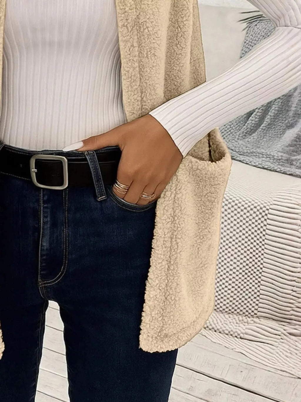 Sleeveless Fuzzy Fleece Vest Coat - Charmdeals
