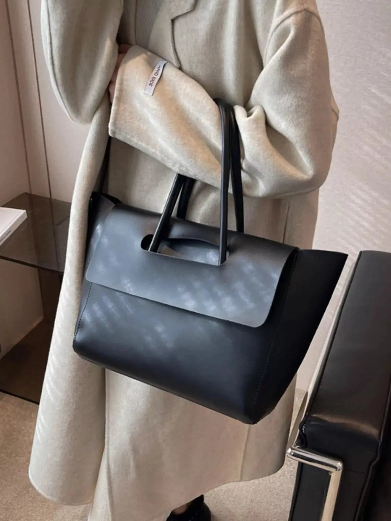 Solid Color Leather Handbag - Charmdeals