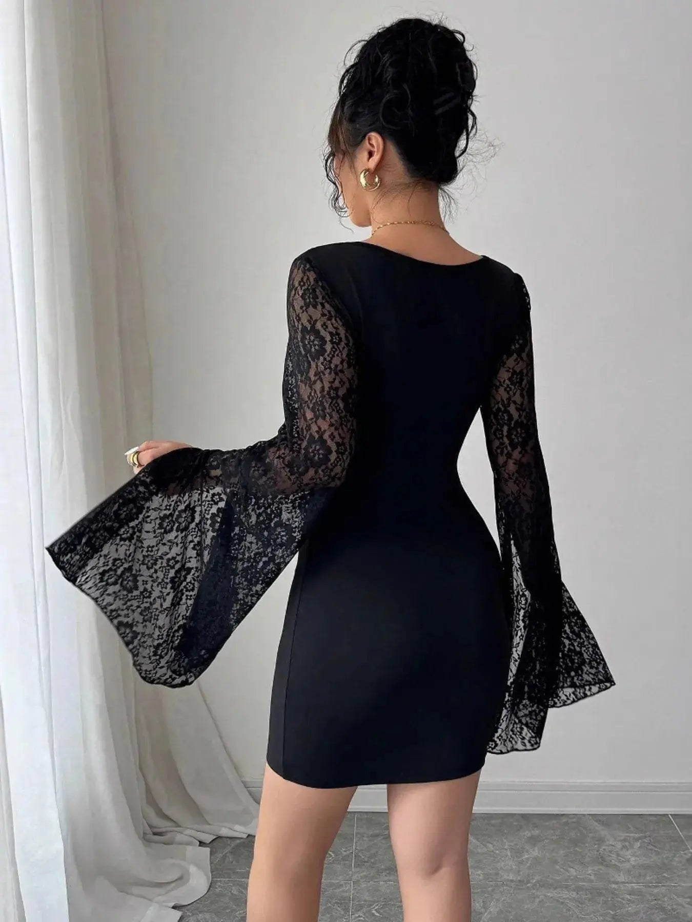 Square Neck Lace Bell Sleeve Bodycon Dress - Charmdeals