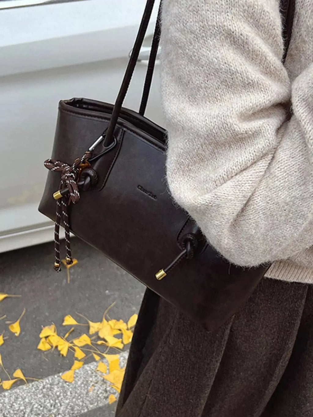 Vintage Style Leather Shoulder Bag - Charmdeals