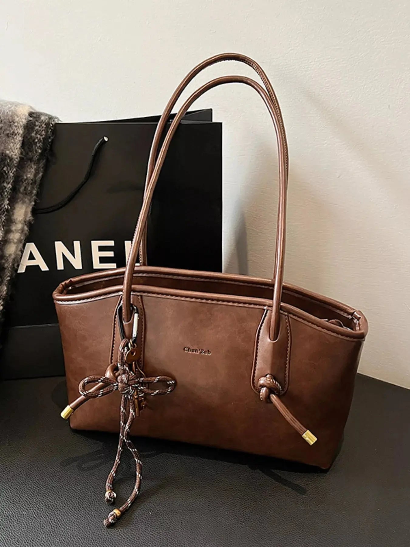 Vintage Style Leather Shoulder Bag - Charmdeals